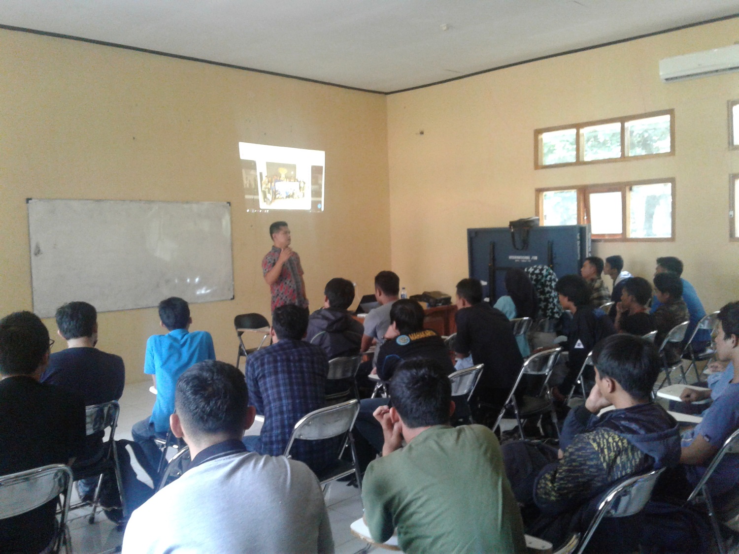Kegiatan Industrial Training